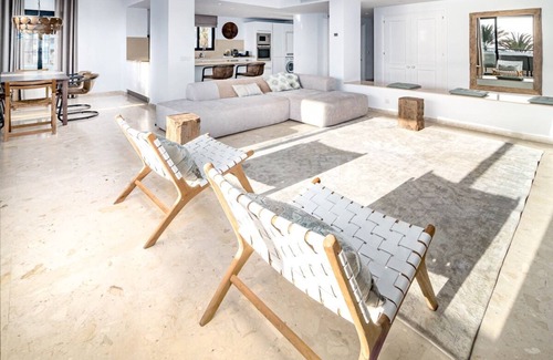 Nikki Beach Apartment | JDG7-Stunning holiday home 100 meters from beach