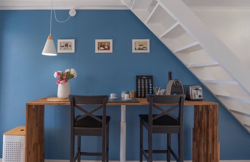 Gaios Villa | Jean Luc Villa - Three Bedroom Villa, Sleeps 8