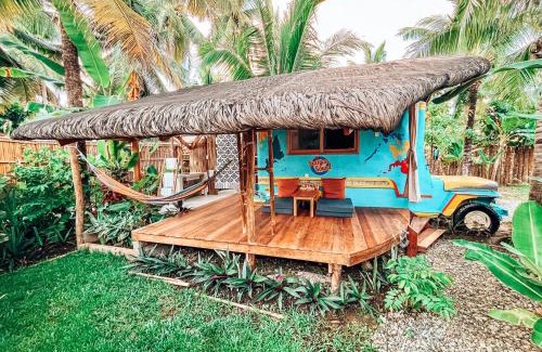 Catangnan Villa | Jeepney Siargao