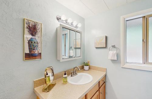 Amazon House | Jefferson Jewel