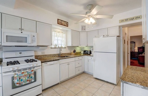 Chicago House | Jefferson Park