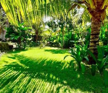 Kuta Bed & Breakfast | JEJU Cottages