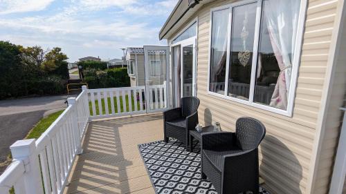 Morecambe Resort | Jenny and Jamie's holiday home on the edge