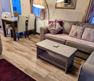 Morecambe Resort | Jenny and Jamie's holiday home on the edge