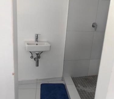 Amanzimtoti Hotel | Jenny's wellness center