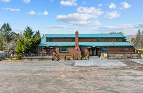 Tannersville Hotel | Jessie's Harvest House