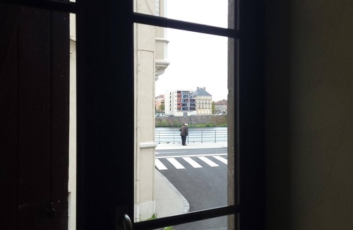 Roanne Apartment | JETEE SUR LA LOIRE (APT N°12)