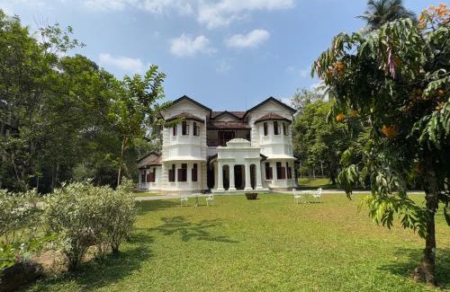 Rambukkana Hotel | Jetwing Wahawa Walauwa, A Luxury Reserve