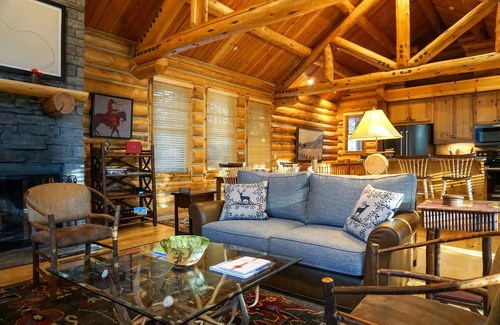 Teton Village Cabin | JHRL - Beautiful Single-Family Granite Ridge Cabin #7590, Hot Tub