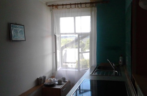 Jiretin pod Jedlovou Apartment | Jiřetínská chaloupka - Apartment with Hill View