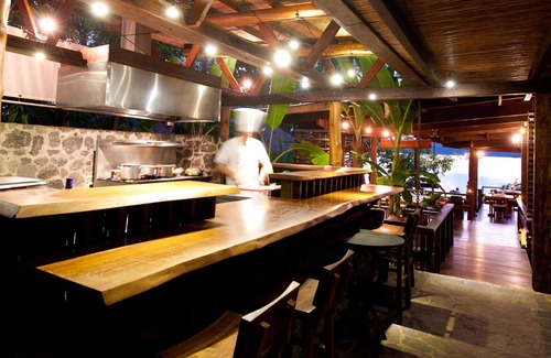 Granada Cabin | Jicaro Island Lodge Member of the Cayuga Collection