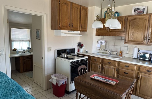 Northern Lower Peninsula Apartment | Jimmy's Beach House "B" Located just 1 block from Ludington's city beach.