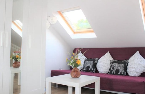 Jubilee Apartment | Jing's Loft Converted Studio