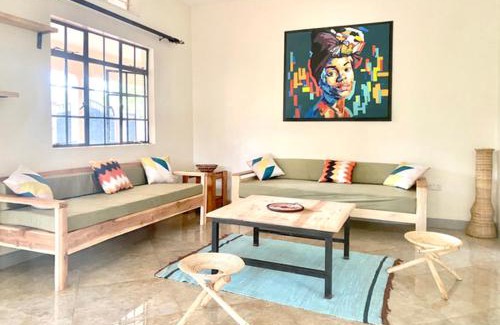 Jinja House | JINJA HOUSE