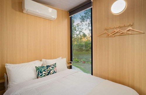 South Kolan House | JJJ's Ranch Farm 1 by Tiny Away