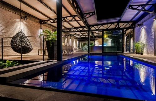 Thep Kasattri Villa | Joana Pool Loft 17