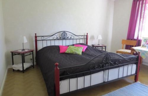 Ullared Bed & Breakfast | Joastorps Bed & Breakfast