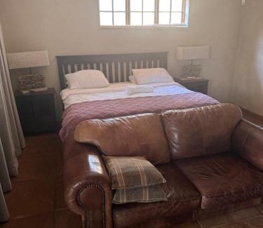 White River House | Joes Country lodge