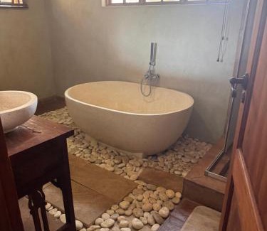 White River House | Joes Country lodge