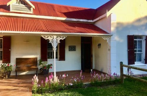 Montagu House | John Montagu Accommodation