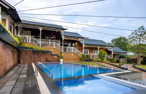 Mulanthuruthy Bed & Breakfast | Johns Village