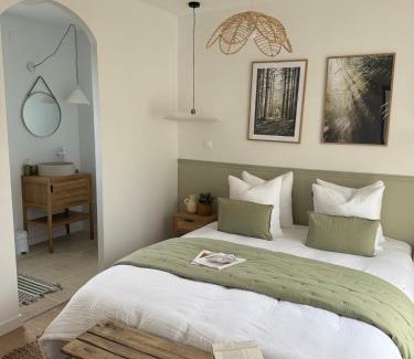 Moussais-la-Bataille Villa | Jolie Villa avec bain balnéothérapie