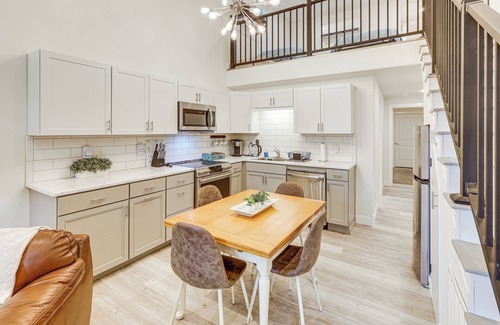 Joliet Apartment | Joliet Main Street Retreat < 30 Mi to Red Lodge