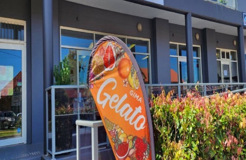 Sussex Inlet Apartment | Jopen Motel Unit 4 - In the heart of town