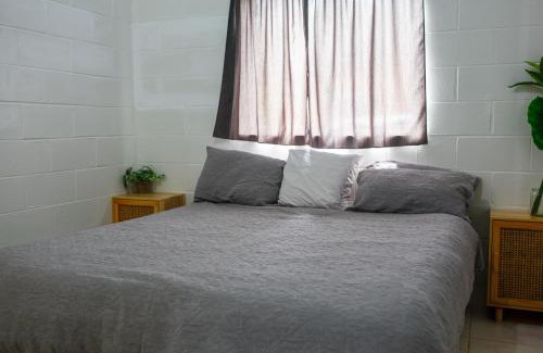 Avarua House | Joseph Retreat