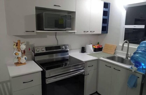 Portmore House | Joshua's Getaway in Portmore