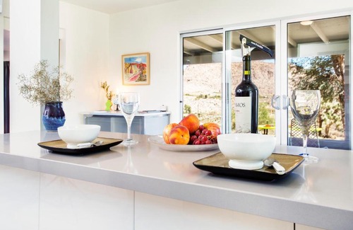 Joshua Tree Highlands House | Joshua Tree Dream Weaver hot tub & National Park