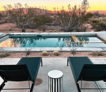 Joshua Tree House | Joshua Tree Pool & Pickleball- Mojave Paddle Club