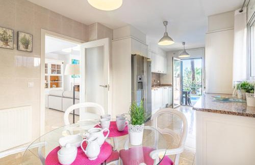 Llanca Villa | Jouvacations Villa Sun Pani