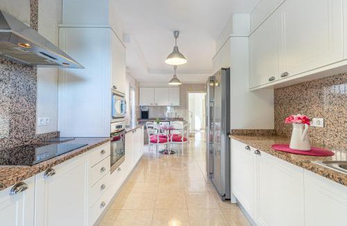 Llanca Villa | Jouvacations Villa Sun Pani