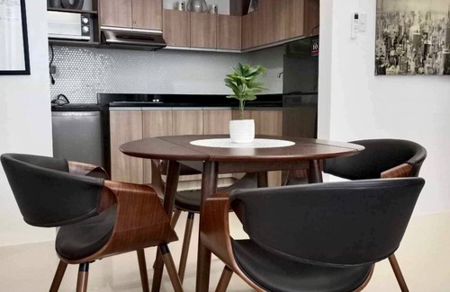 Guadalupe Condo | Jovi's Condo one pavilion place offers accommodations in Cebu City.