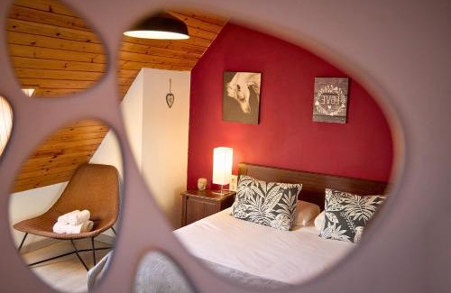 Mas de Ribafeta Apartment | Joya en la Montaña con Vistas Increíbles I AndBnB