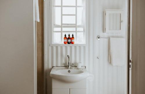 Paternoster Apartment | Joyful