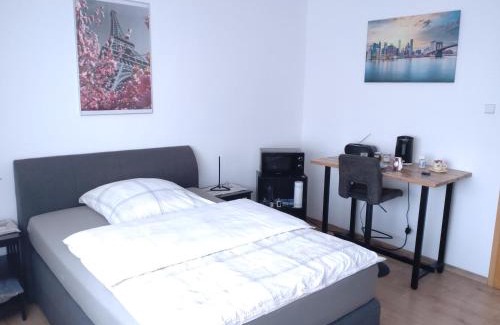 Siershahn House | JQs Home - Guest Rooms - WiFi TV