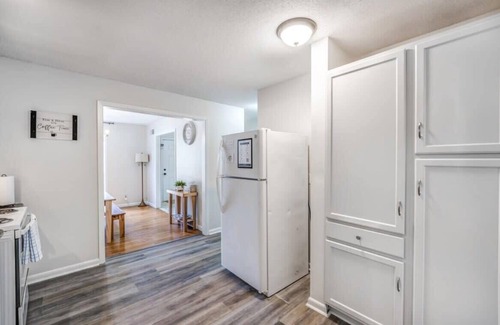 Parkway Village House | Judy Lynn Collective