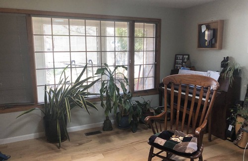 Friendly House | July and August Rental. College Hill/Friendly Neighborhood. 4 bedroom 3 bath