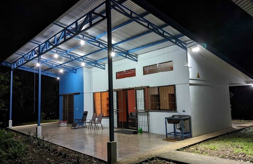 Heredia House | Jungle getaway, visit our fascinating home in the rain forest and by the river!