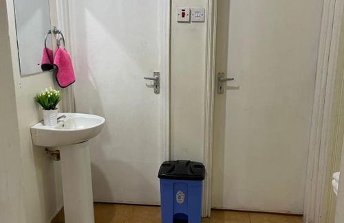 Ruaka Bed & Breakfast | Junica Apartments