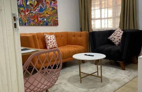 Ruaka Bed & Breakfast | Junica Apartments