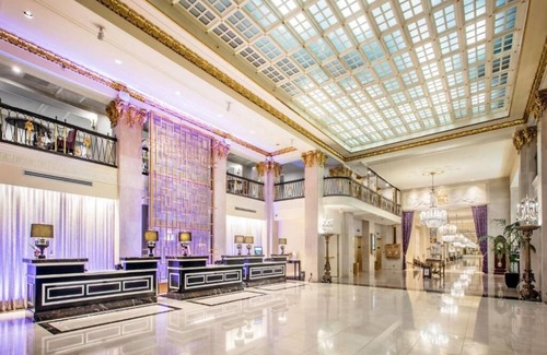 Dupont Circle Apartment | Junior Suite at Marriott Vacation Club at The Mayflower with all hotel amenities