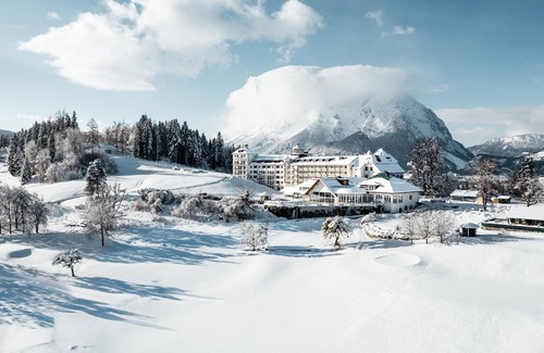 Gatschen House | Junior Suite, balcony (half board) - IMLAUER Hotel Schloss Pichlarn