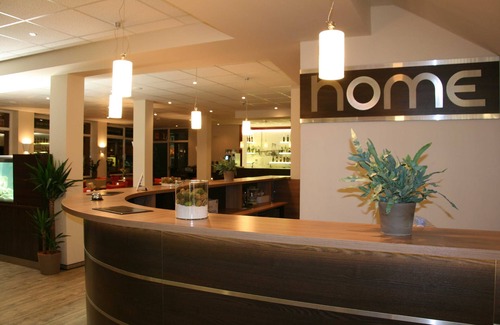 Bant House | Junior suite with bath - Home Hotel