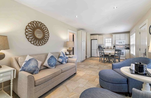 Ogunquit Hotel | Juniper Hill Inn