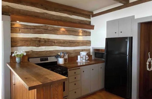 Campbellsport House | Juniper & Oak LAKE HOUSE w/Sunset Views over Kettle Moraine Lake