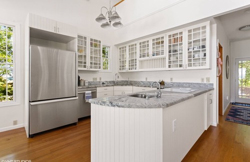 Stevensville House | Juniper Presents: Beautiful Coastal Home on Lake MI w/Hot Tub & Lakeside Deck