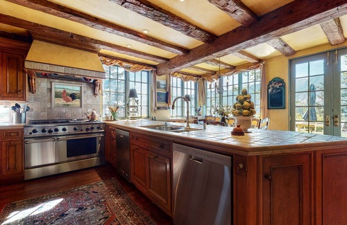 Mammoth Lakes House | Juniper Ridge 16 5000 sq ft, Grand Chateau at Eagle, Expansive Mountain Views by RedAwning